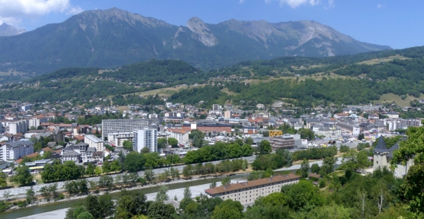 Printemps 2026 : pourquoi mars est l’un des meilleurs moments pour vendre son bien immobilier en Savoie